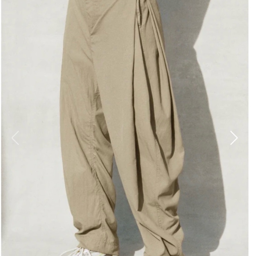 Joah Brown Wide-Leg Harem Pants in Taupe - Picture 7 of 7